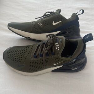 Men’s Nike Air 270